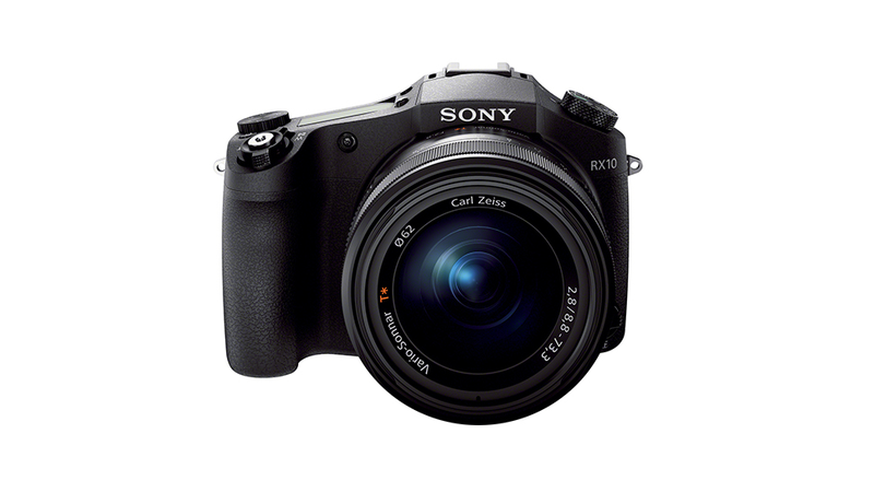 Illustration for article titled Sony RX10: una compacta con zoom y sensor imbatibles